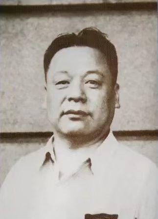 红色资本家:毕鸣岐